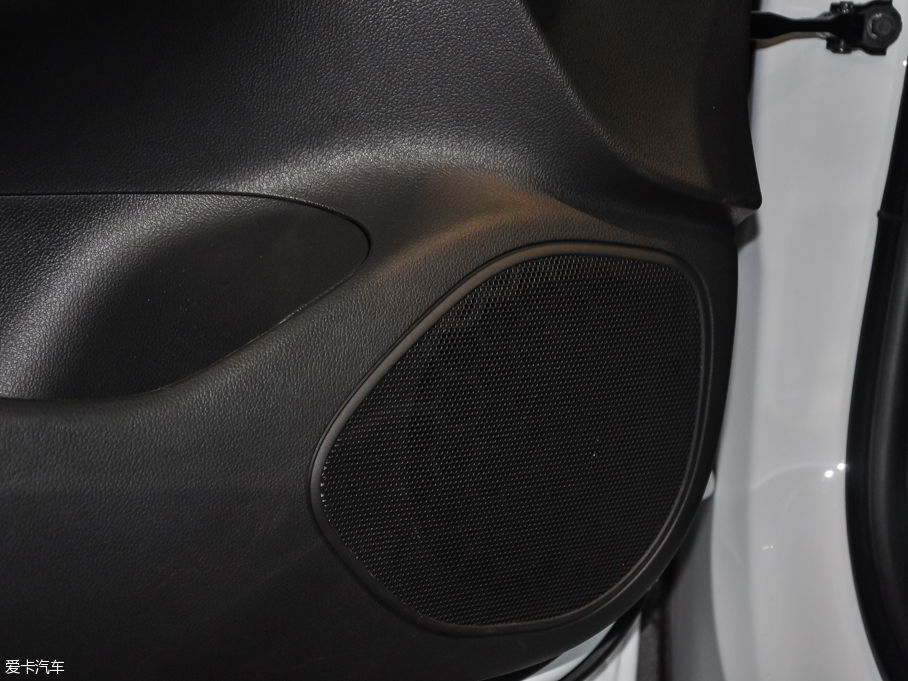 2016GS ɎGS 20T pxȼ\