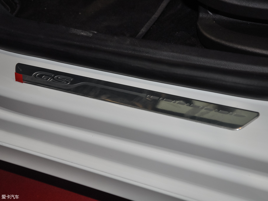 2016GS ɎGS 20T pxȼ\