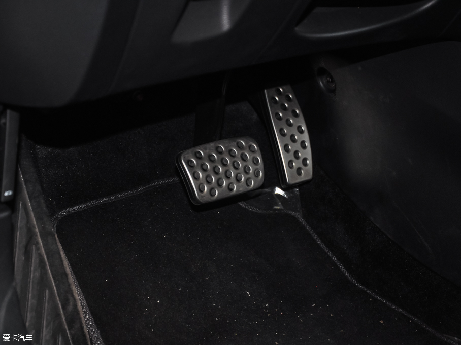 2016GS ɎGS 20T pxȼ\