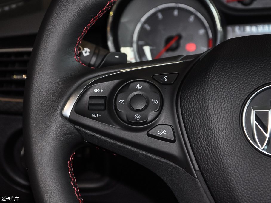 2016GS ɎGS 20T pxȼ\