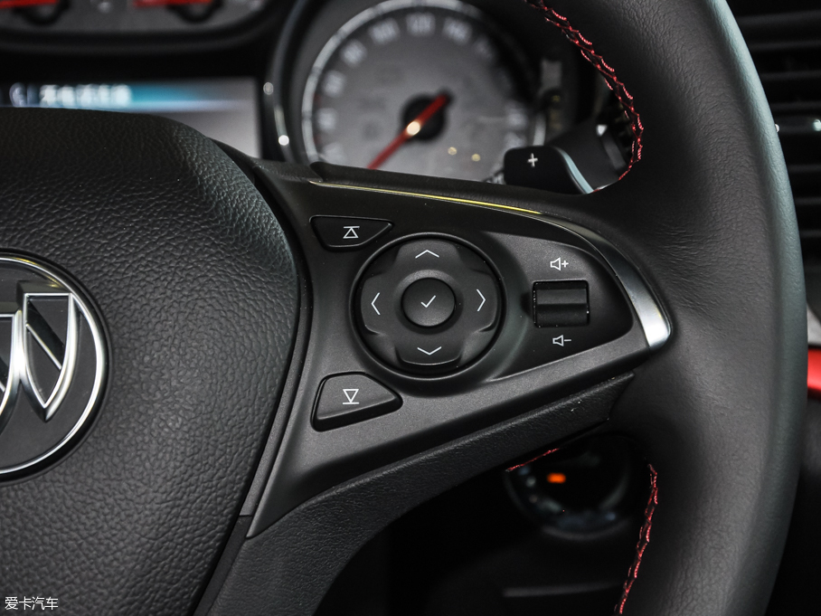 2016GS ɎGS 20T pxȼ\