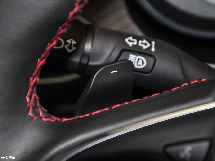 2016GS ɎGS 20T pxȼ\