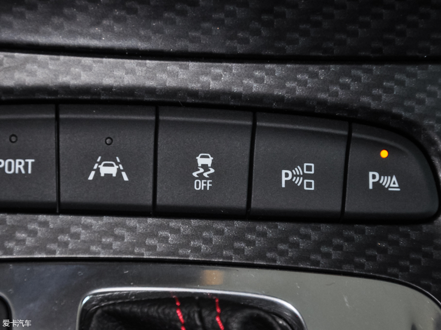 2016GS ɎGS 20T pxȼ\