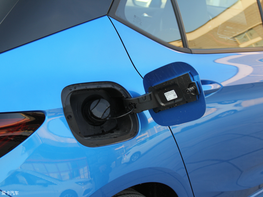 2016GS ɎGS 20T pxϺ\