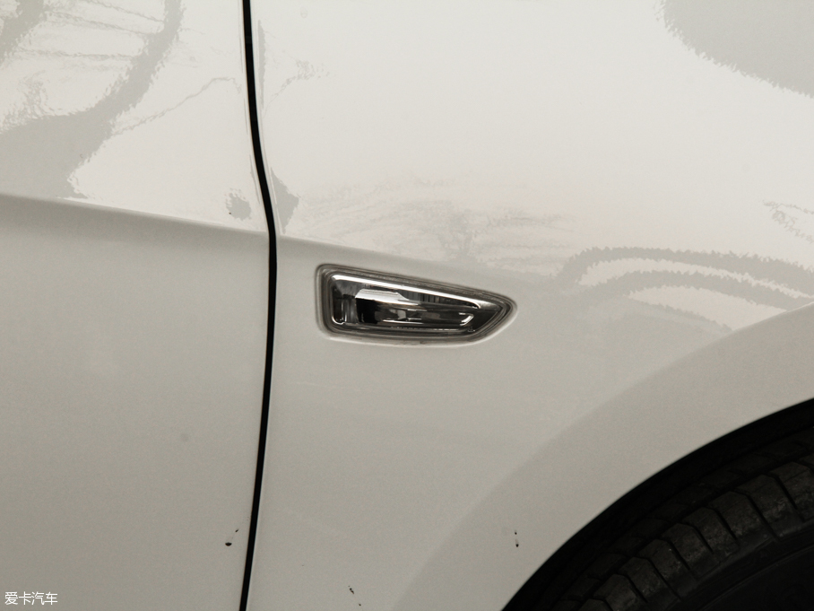 2016GS ɎGS 20T pxȼ\