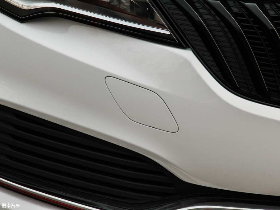 2016GS ɎGS 20T pxȼ\