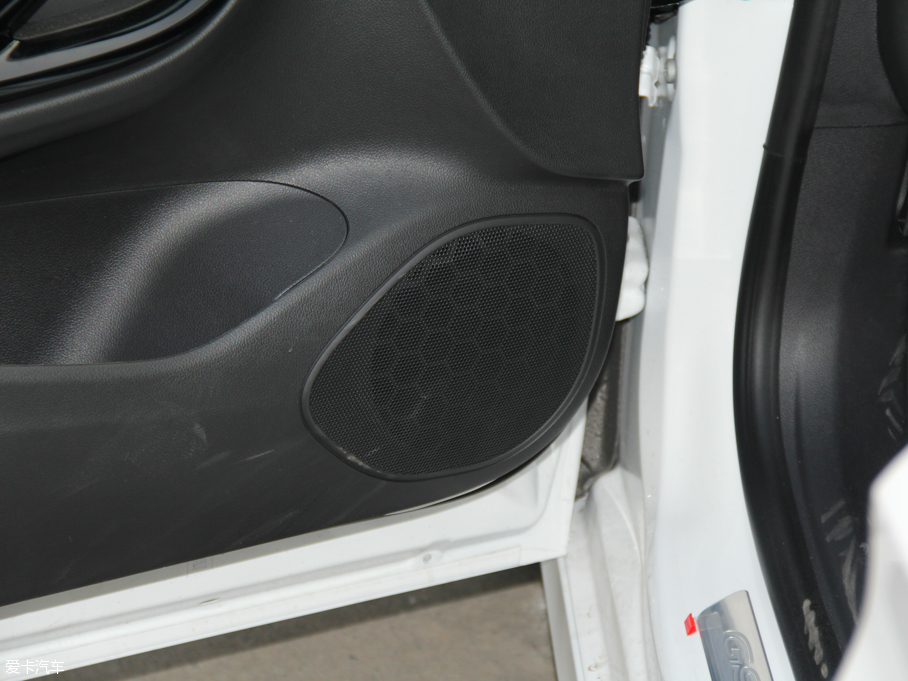 2016GS ɎGS 20T pxȼ\