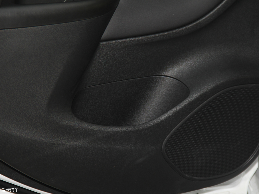 2016GS ɎGS 20T pxȼ\