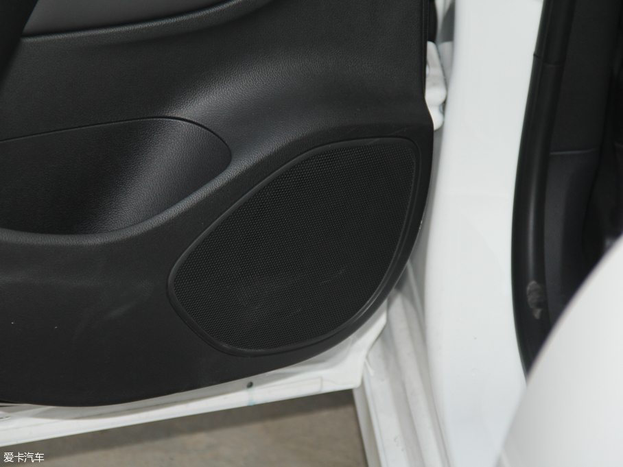 2016GS ɎGS 20T pxȼ\