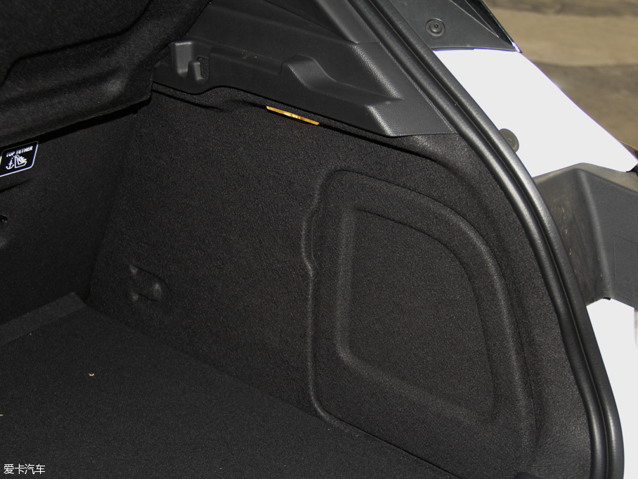 2016GS ɎGS 20T pxȼ\