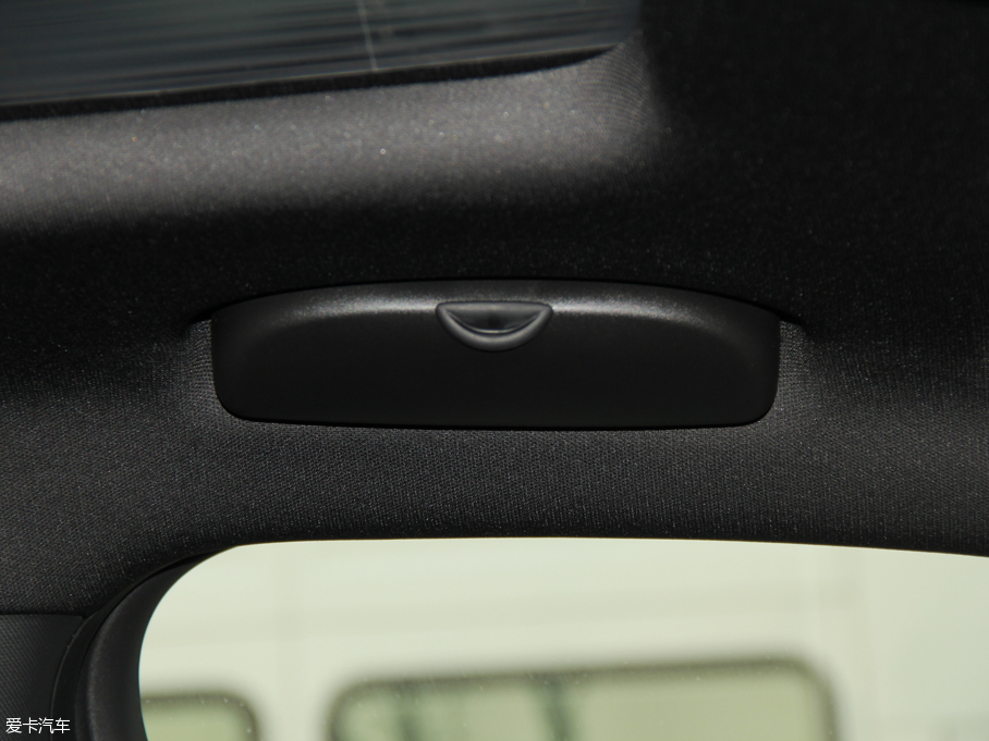 2016GS ɎGS 20T pxȼ\