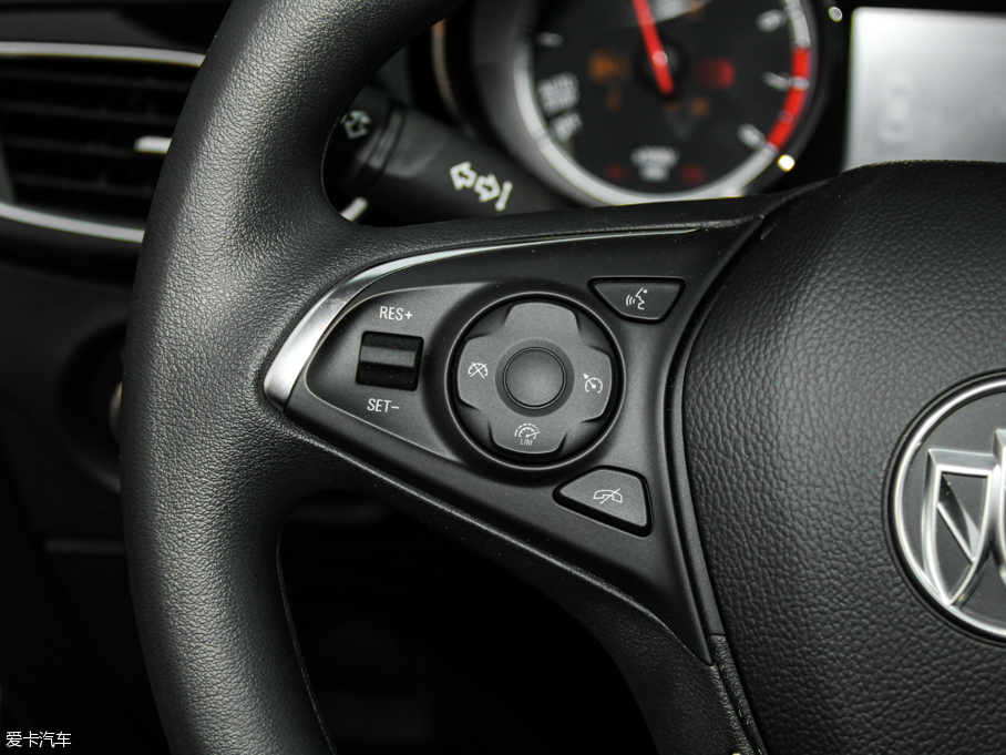 2016GS ɎGS 20T pxȼ\