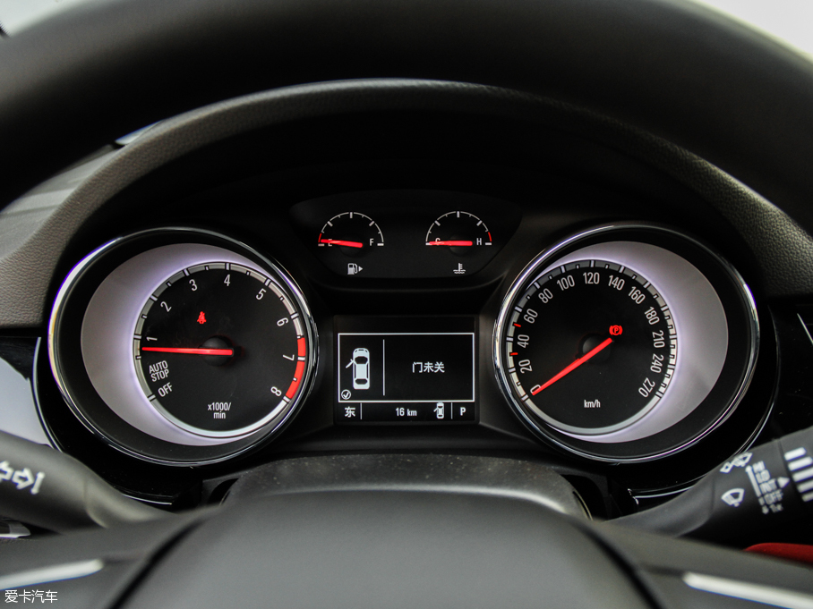 2016GS ɎGS 20T pxȼ\