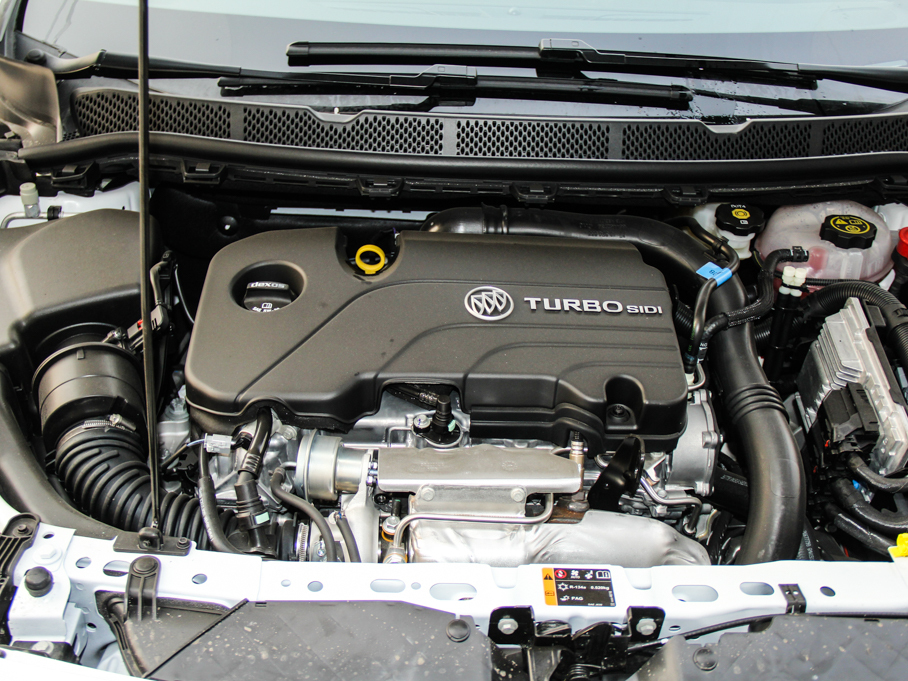 2016GS ɎGS 20T pxȼ\