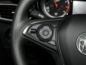 2016ɎGS 20T pxȼ\ п؅^