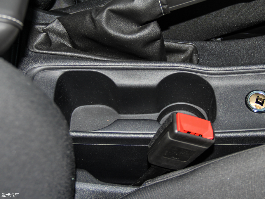 2016I Ɏ 15S ԄM(jn)ȡ