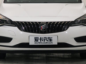 2016款两厢 15S 自动领先型 中网