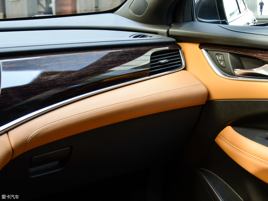 2016���Խ 20T ���A��