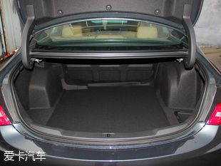 上汽通用別克2016款君越