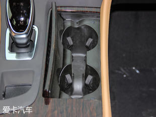 上汽通用別克2016款君越