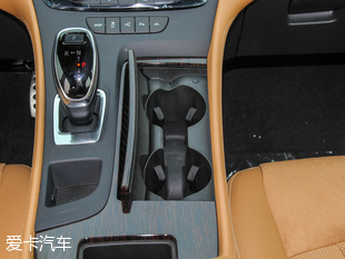 上汽通用別克2016款君越