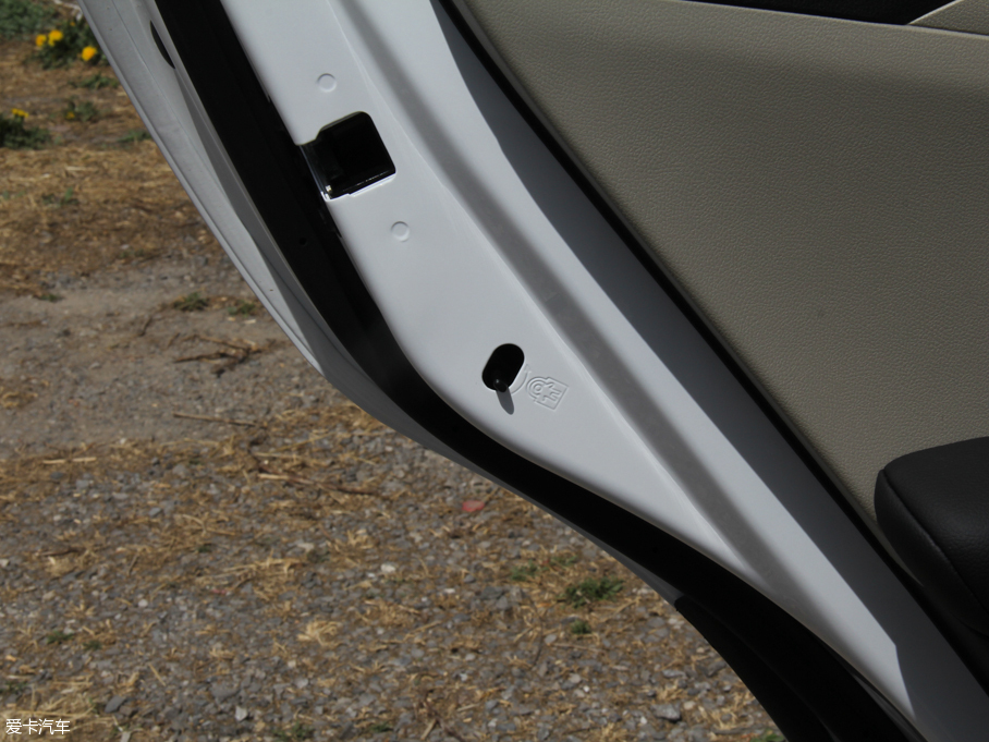 2016Ӣ 15N Ԅ(dng)M(jn)ȡ