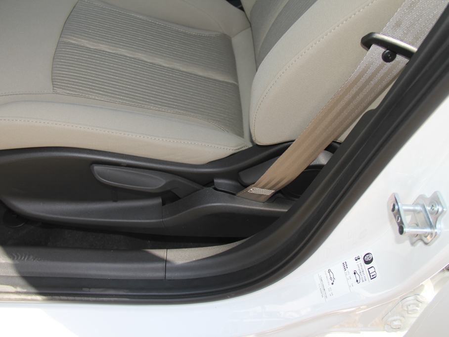 2016Ӣ 15N Ԅ(dng)M(jn)ȡ