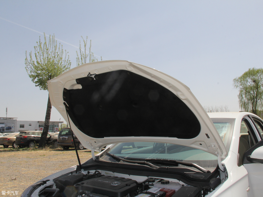 2016Ӣ 15N Ԅ(dng)M(jn)ȡ