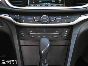 上汽通用別克2016款全新英朗