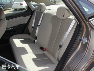 上汽通用別克2016款全新英朗