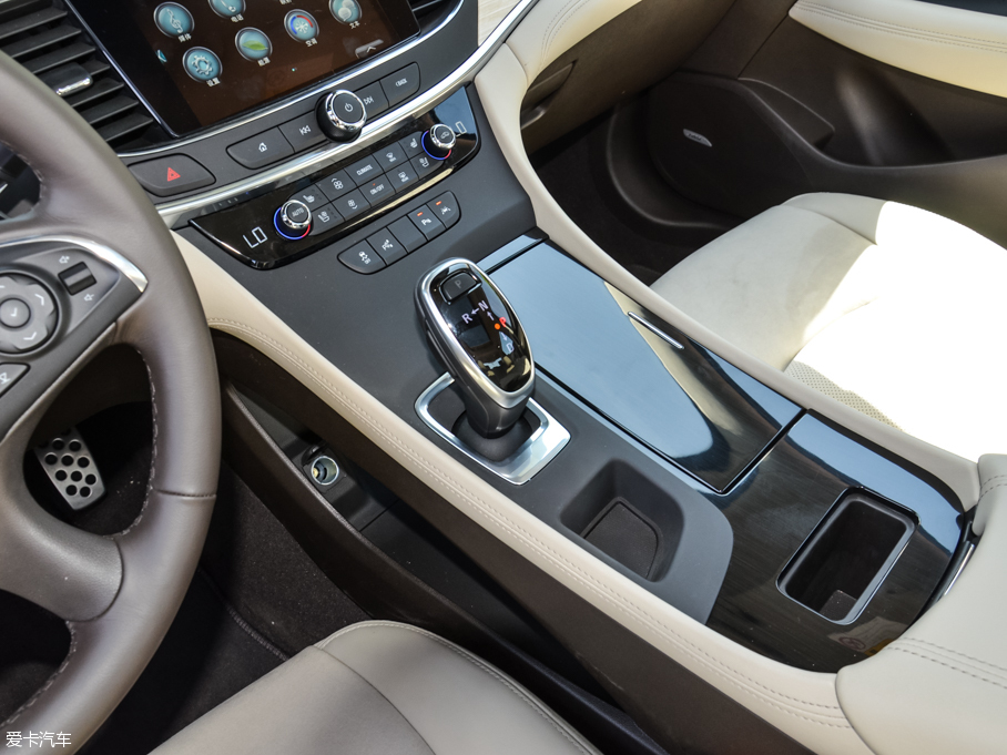 上汽通用別克2016款君越混合動(dòng)力