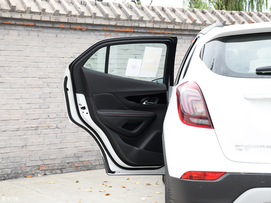 2016 18T ԄӃ(q)оӢ