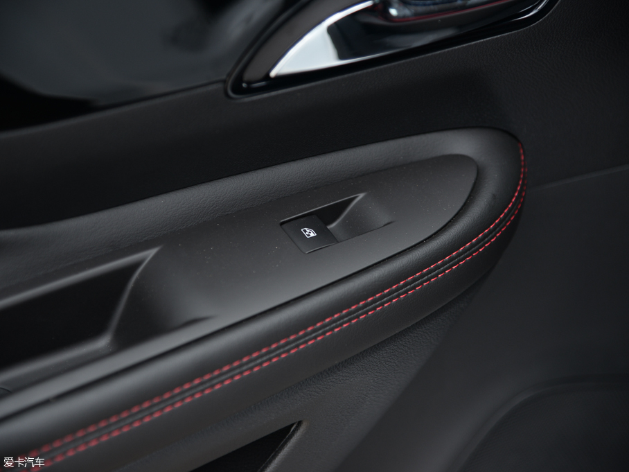 2016 18T ԄӃ򌶼оӢ