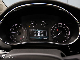 上汽通用別克2016款昂科拉