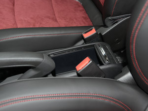 201618T ԄӃ򌶼оӢ п؅^