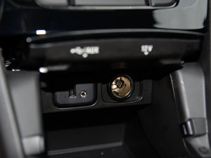 201618T ԄӃ򌶼оӢ п؅^