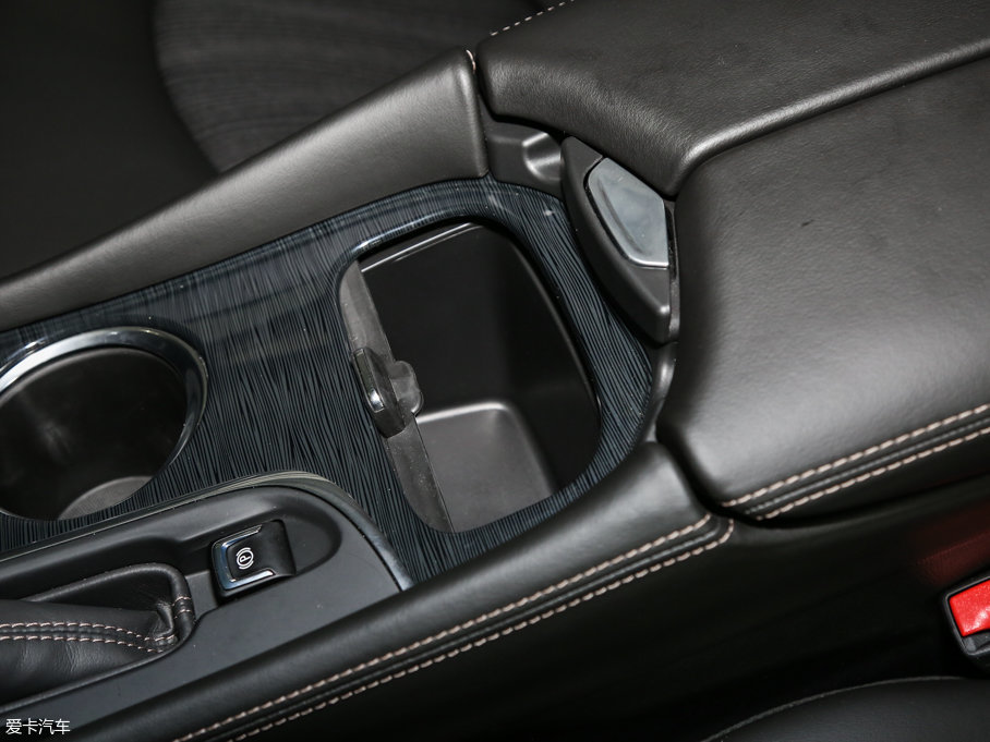 2017 28T (q)I(lng)