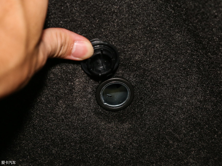 2017 28T (q)I(lng)