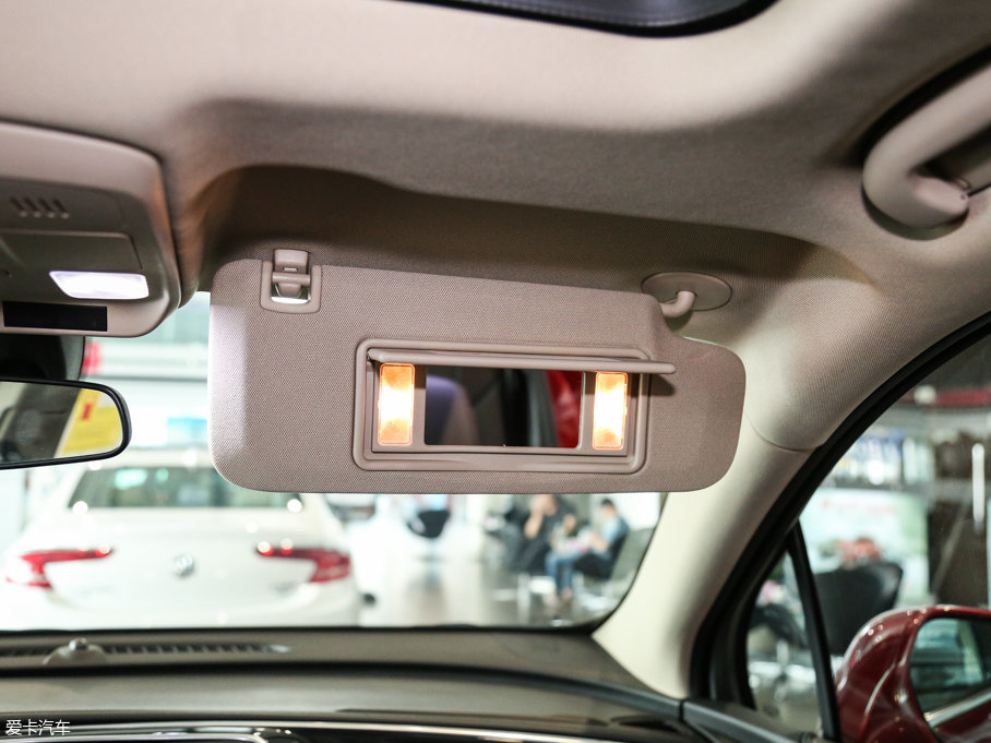 2017 28T (q)I(lng)