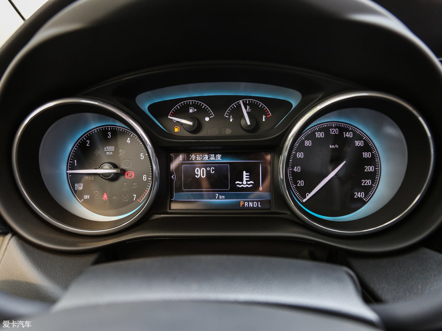 2017 28T (q)I(lng)