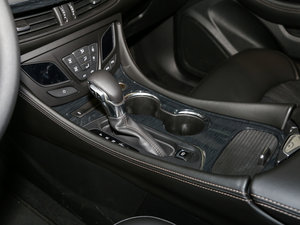 201728T (q)I(lng) QU