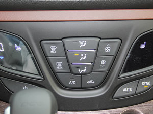 201720T (q)Ӣ п؅^(q)