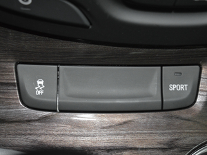 201728T (q)Ӣ п؅^(q)