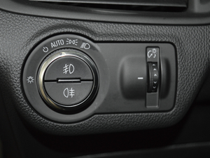 201728T (q)Ӣ п؅^(q)