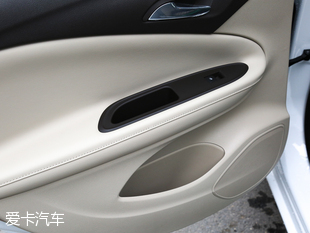 上汽通用別克2017款威朗