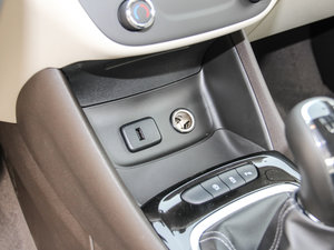 2017 15S ք(dng)M(jn)ȡ g