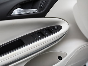 2017 15S Ԅ(dng)I(lng) {܇(ch)ƅ^(q)	