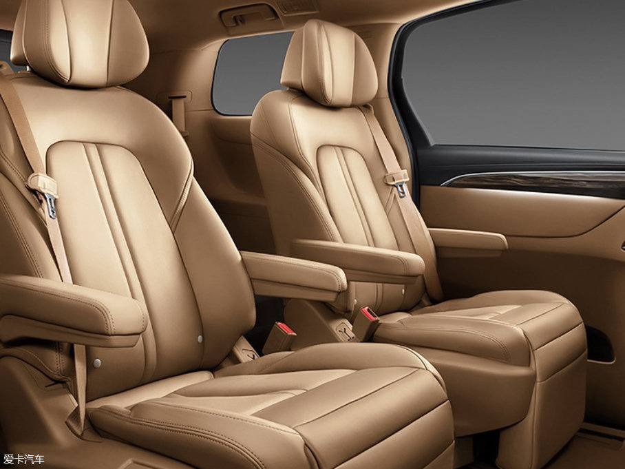 2017eGL8 ES 28T Ş V