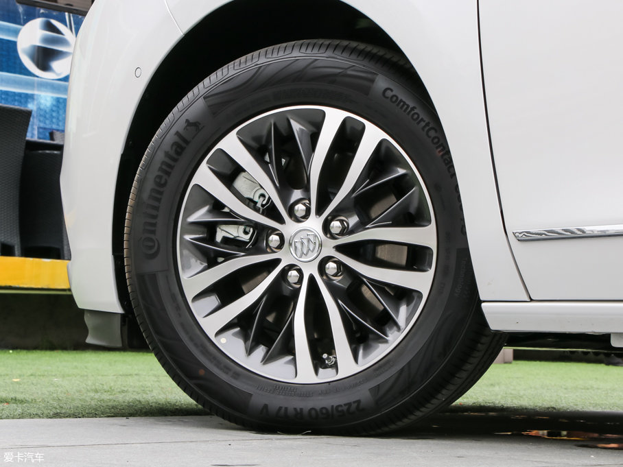 2017eGL8 ES 28T Ş V