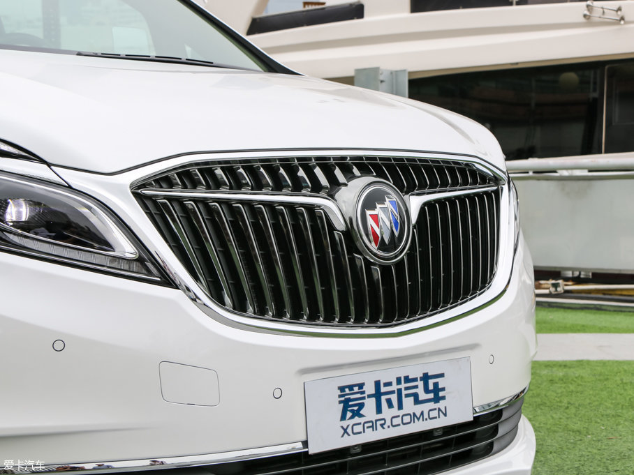 2017eGL8 ES 28T Ş V